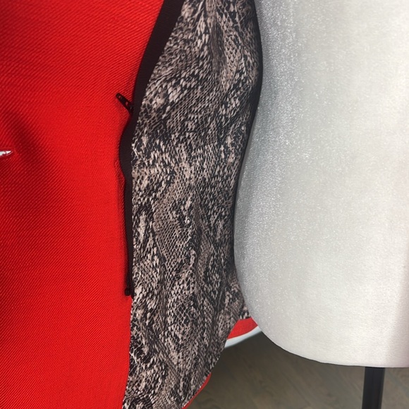 Veronica Beard Long Red Dicky Jacket Sz 4 - Picture 6 of 8